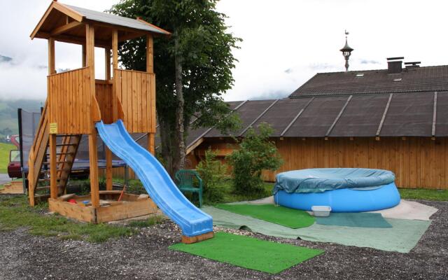 Cozy Apartment in Embach Austria near Ski Area
