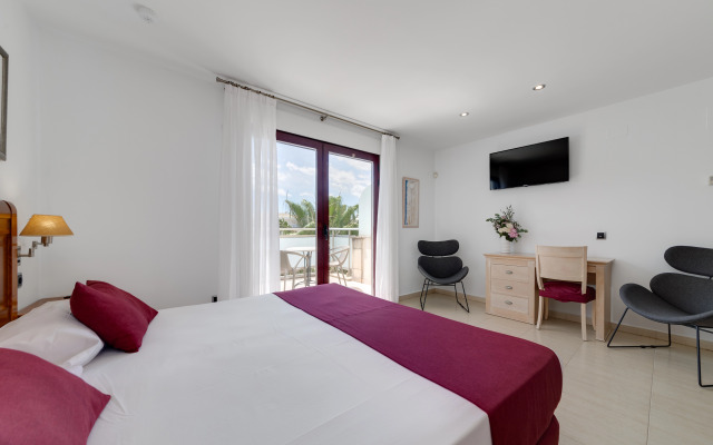 Hotel Daniya Denia