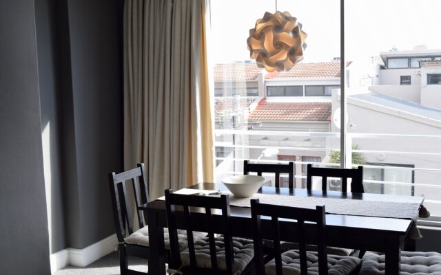 Westwood Apartment in Sea Point