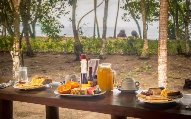 Playa Ganadito Ecolodge