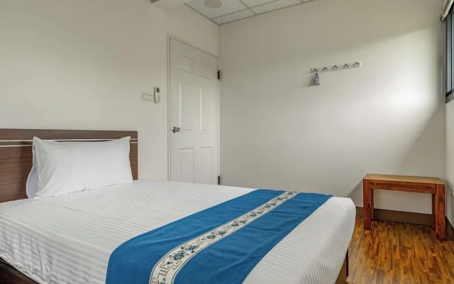 Sun Moon Lake Jinlongshan BnB