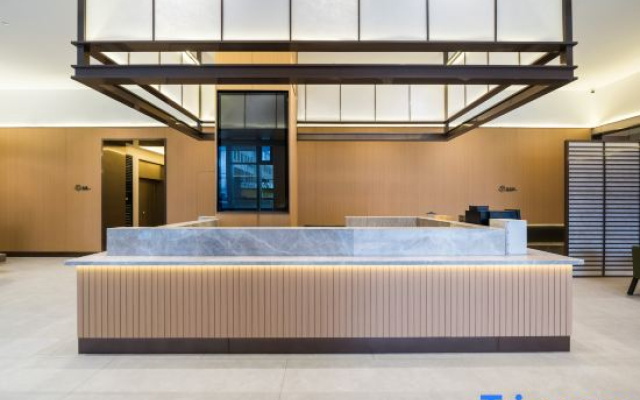 Starway Hotel (Xinyang Xi County Xiya Libao Plaza)