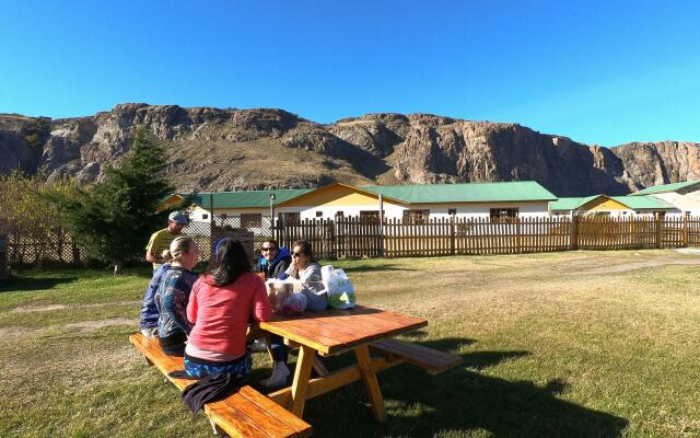 Pioneros del Valle Hostel
