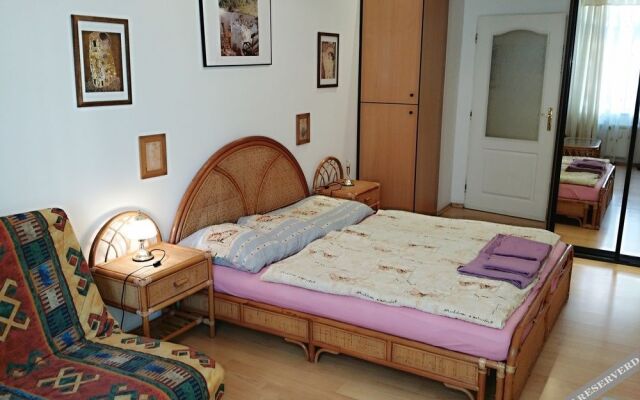 Holiday Apartments Karlovy Vary