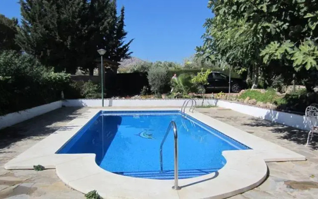 La Puente De Serrato