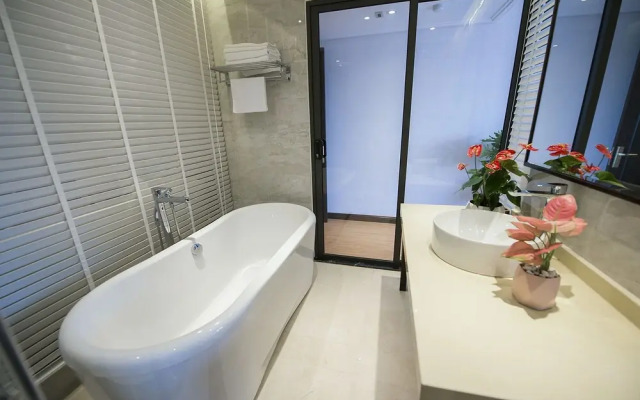 Hong Gia Tue Apartment