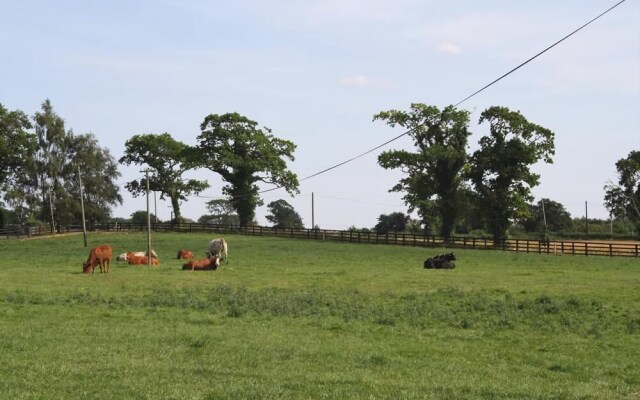 Moate Lodge