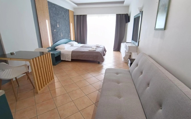 Olive Grove Hotel