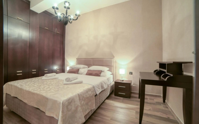 Casa Nuova