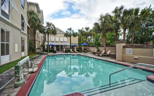 Hampton Inn & Suites Charleston/West Ashley