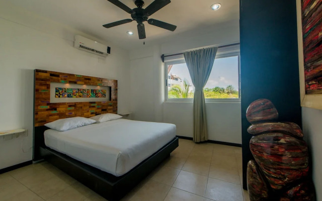 Condo Portofino