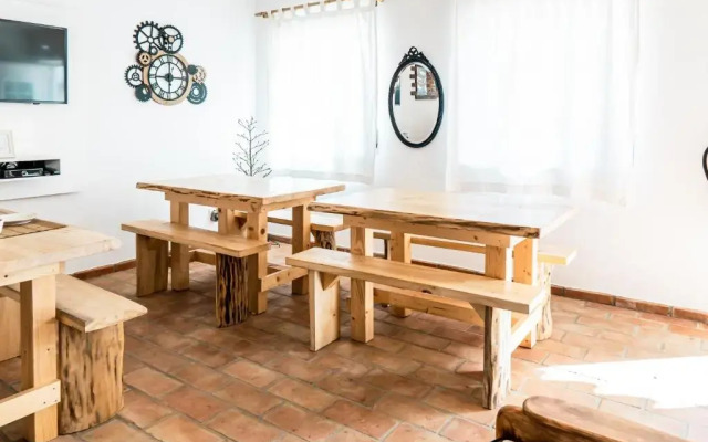 Almograve Beach Hostel