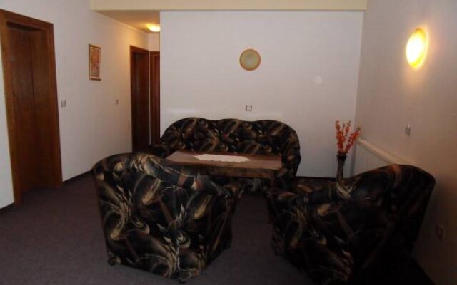 Family Hotel Nadejda