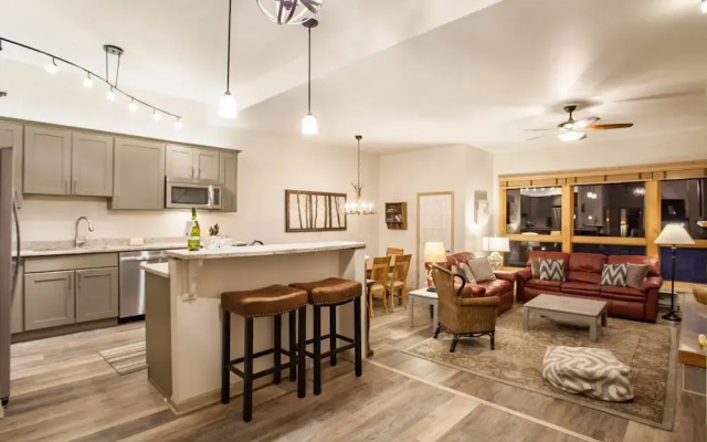 Kutuk Condominiums by RLC