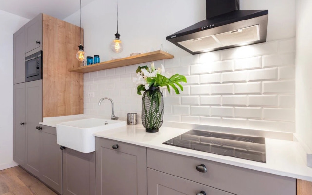 MIT House The Barn69