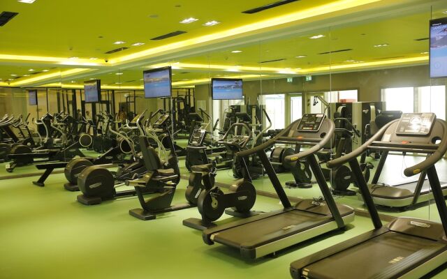 El Ein Bay Movenpick Hotel