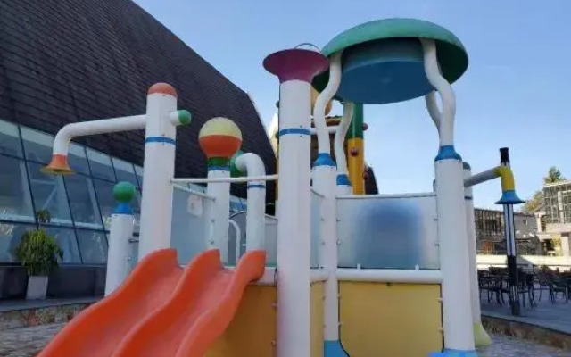 Mayu Qishe Hot Spring Holiday Hotel