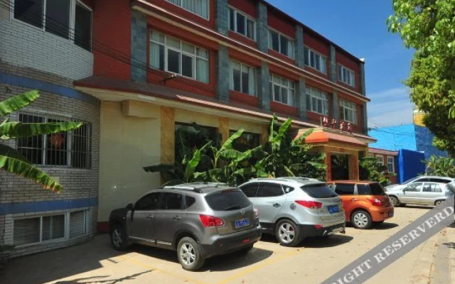 昆明三合仙龙温泉酒店