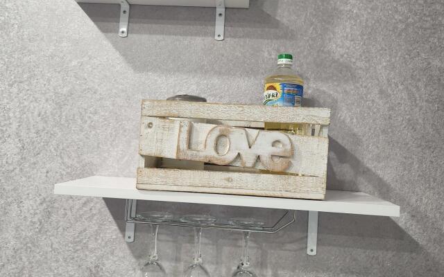 Аполион на улице Набережная 19а