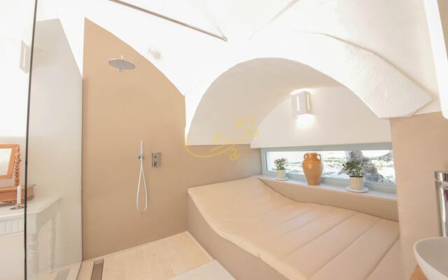 TD Marl Luxury Trulli Experience w Stunning Pool