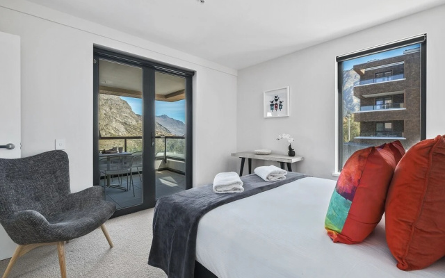 Coroshot - Apartment 10 @ la Residence du Parc – Guest Rooms – Arthurs Point