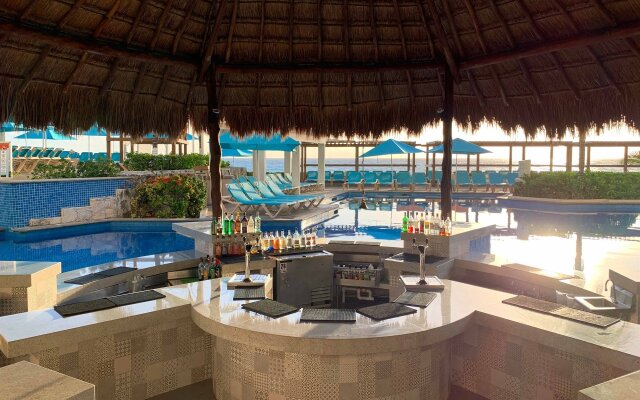 Royal Solaris Cancun Resort - Cancun All Inclusive Resort