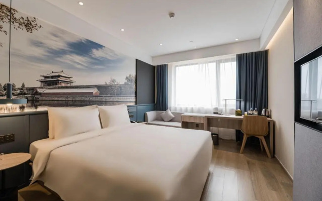 Qianlong Hotel