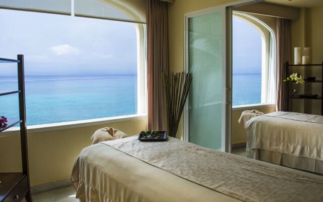 Cozumel Palace All Inclusive