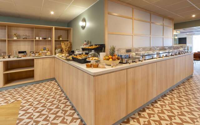 Sure Hotel by Best Western Caen Mémorial
