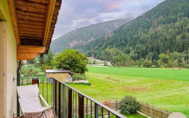 Olga s Chalet in Vione