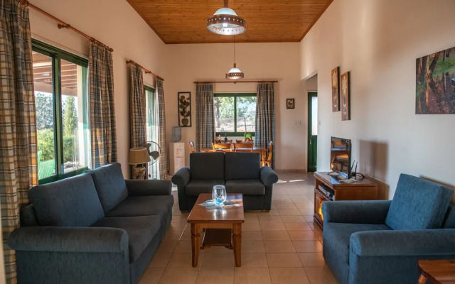 Adonis Villa