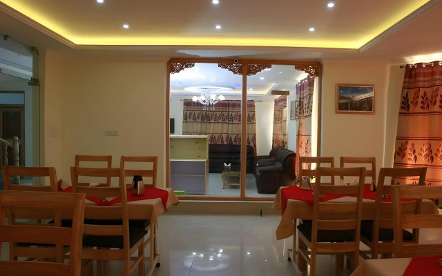 Royal Holiday Leh