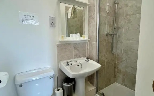Strathearn Hotel