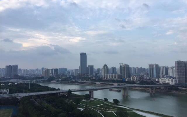 Echarm Hotel Nanning Jiangbin Park River view