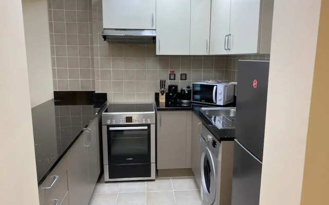 Lux Bnb Polo Residencces- Meydan