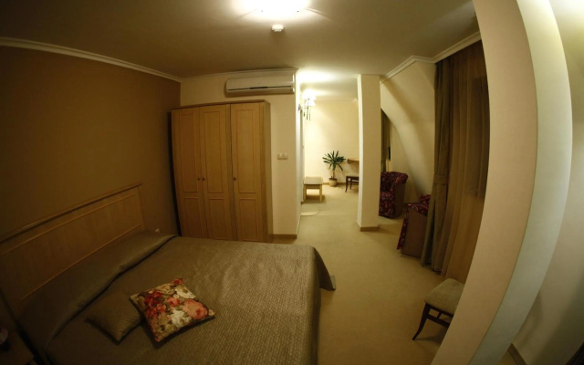 Hi Boutique Hotel