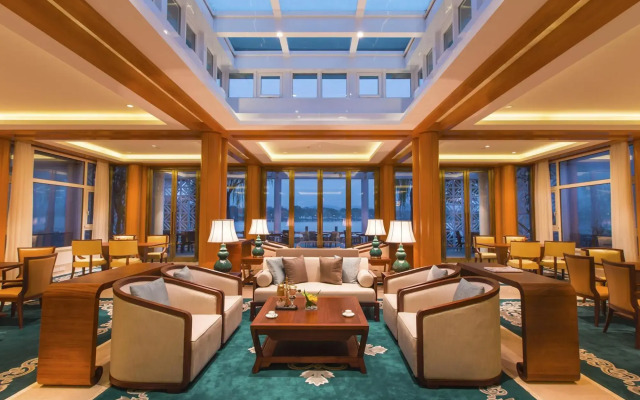 West Lake State Guest House