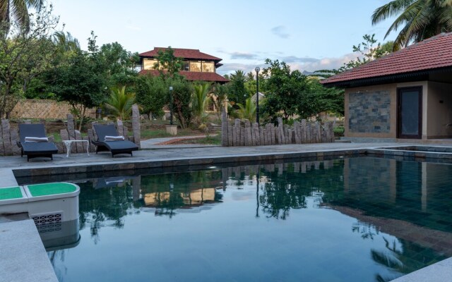 Akshaya Bungalow by Sparsa
