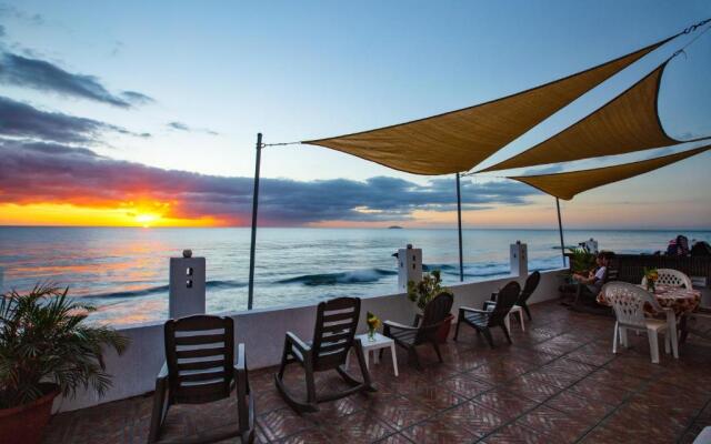 Coconut Palms Inn On The Beach