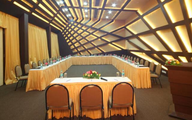 The Golden Crown Hotel & Spa, Colva