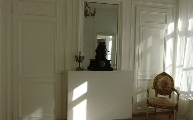Nationale AppartHotel