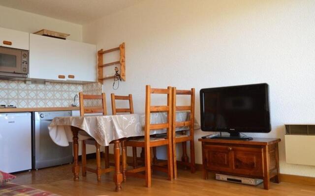 Appartement Font-Romeu-Odeillo-Via, 2 pièces, 6 personnes - FR-1-580-19