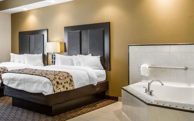 Red Roof Inn & Suites Longview