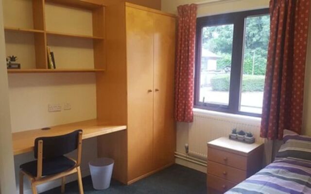 Oxley Hall Campus Residence