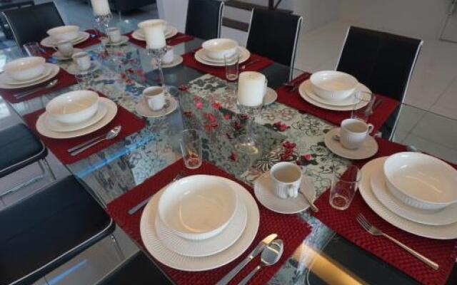 Shamrock Villas Corner OR Seaview