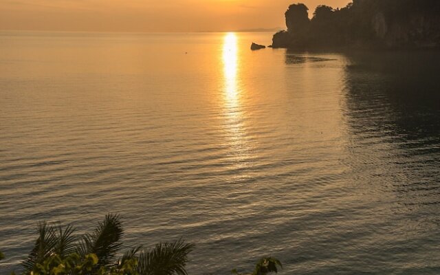 Tinidee Hideaway Tonsai Beach Krabi (SHA Extra Plus)