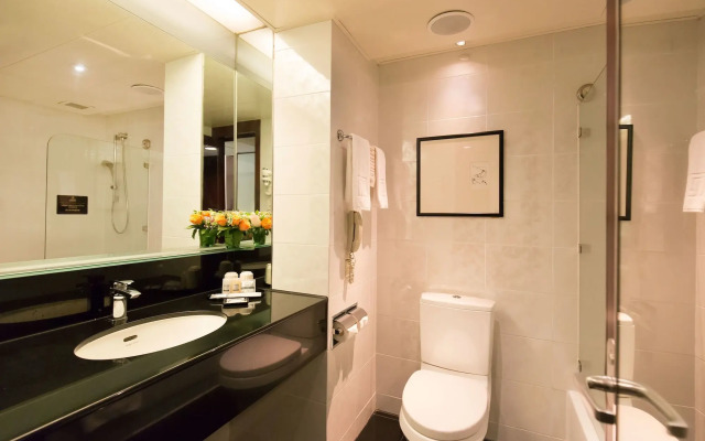 Regal Airport Hotel