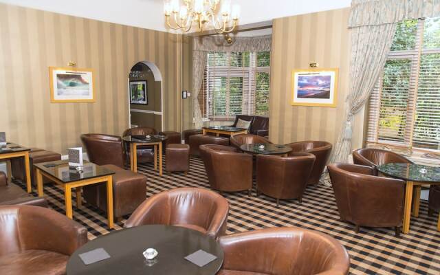 The Riverhill Hotel  Restaurant