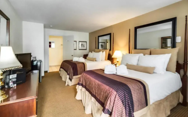 Best Western Plus Twin Peaks Lodge