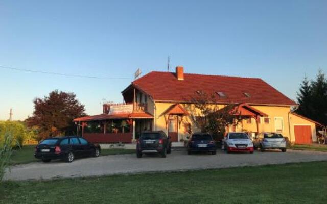 Vadvirág vendégház